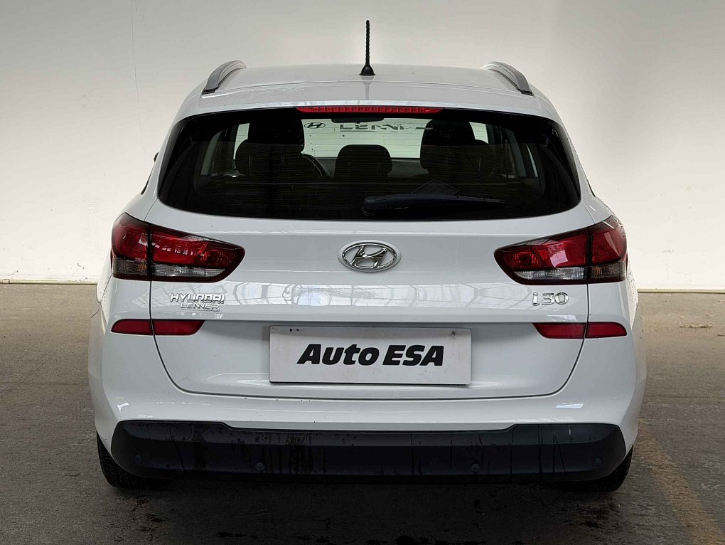 Hyundai I30 1.4  CVVT Trikolor