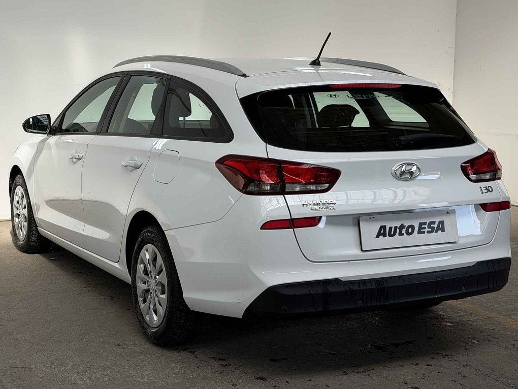 Hyundai I30 1.4  CVVT Trikolor