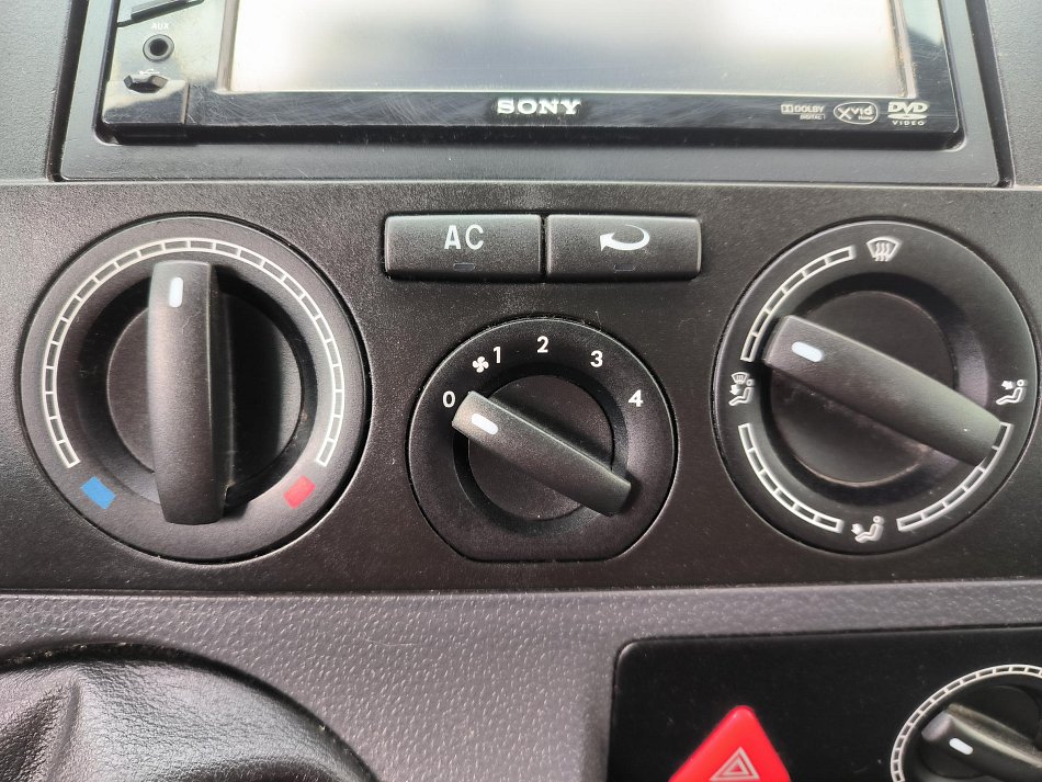 Volkswagen Multivan 1.9TDi 