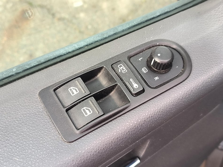 Volkswagen Multivan 1.9TDi 