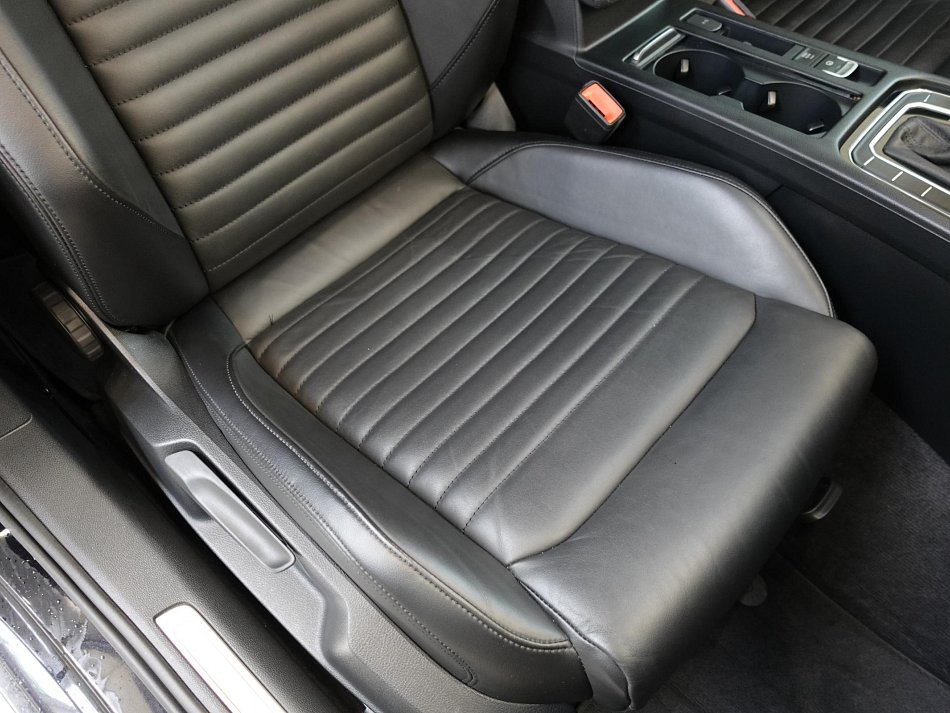 Volkswagen Passat 2.0TDI  4x4