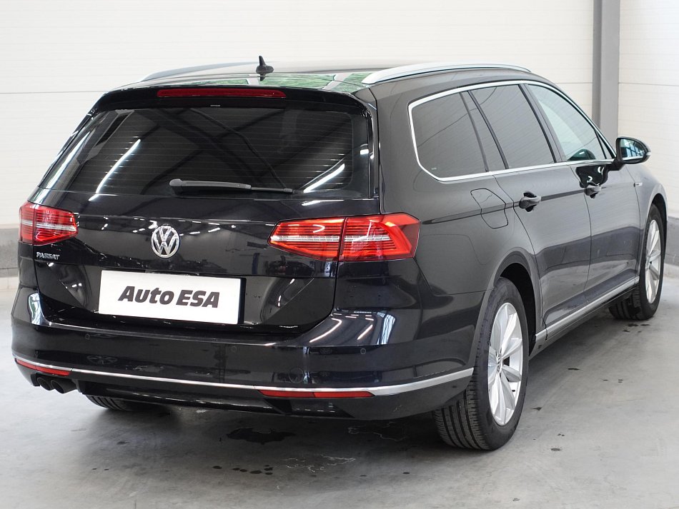 Volkswagen Passat 2.0TDI  4x4
