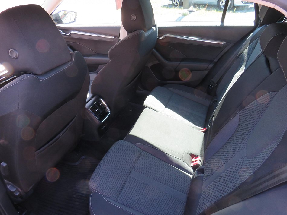 Škoda Octavia IV 2.0TDi Style