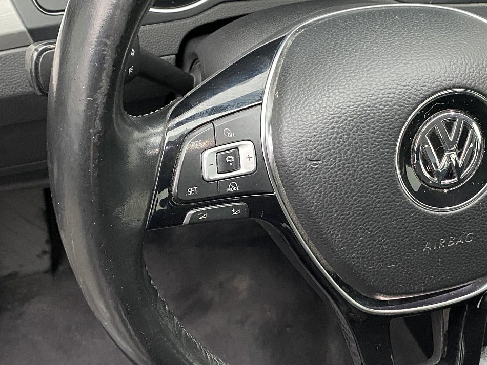 Volkswagen Passat 1.6 TDi 