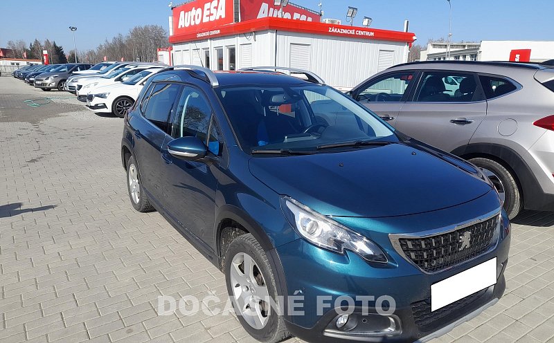 Peugeot 2008 1.2PT 