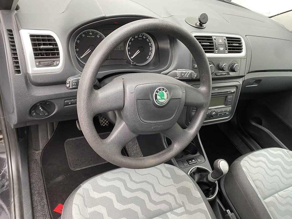 Škoda Fabia II 1.6 16V Ambiente
