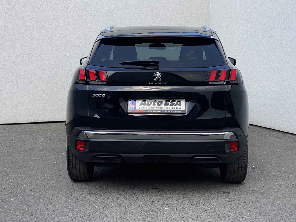 Peugeot 3008 1.2PT Crossway