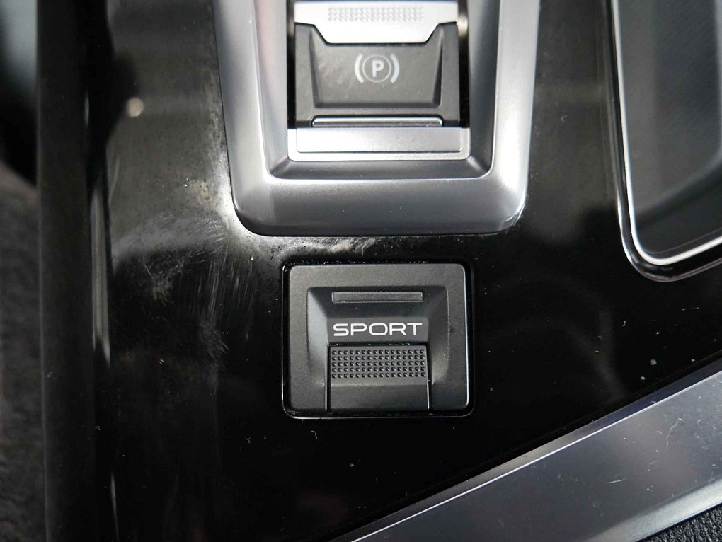 Peugeot 3008 2.0HDi 