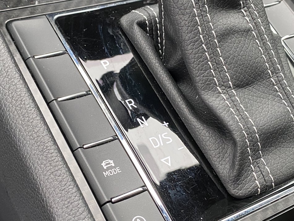Škoda Superb III 2.0 TDi SportLine
