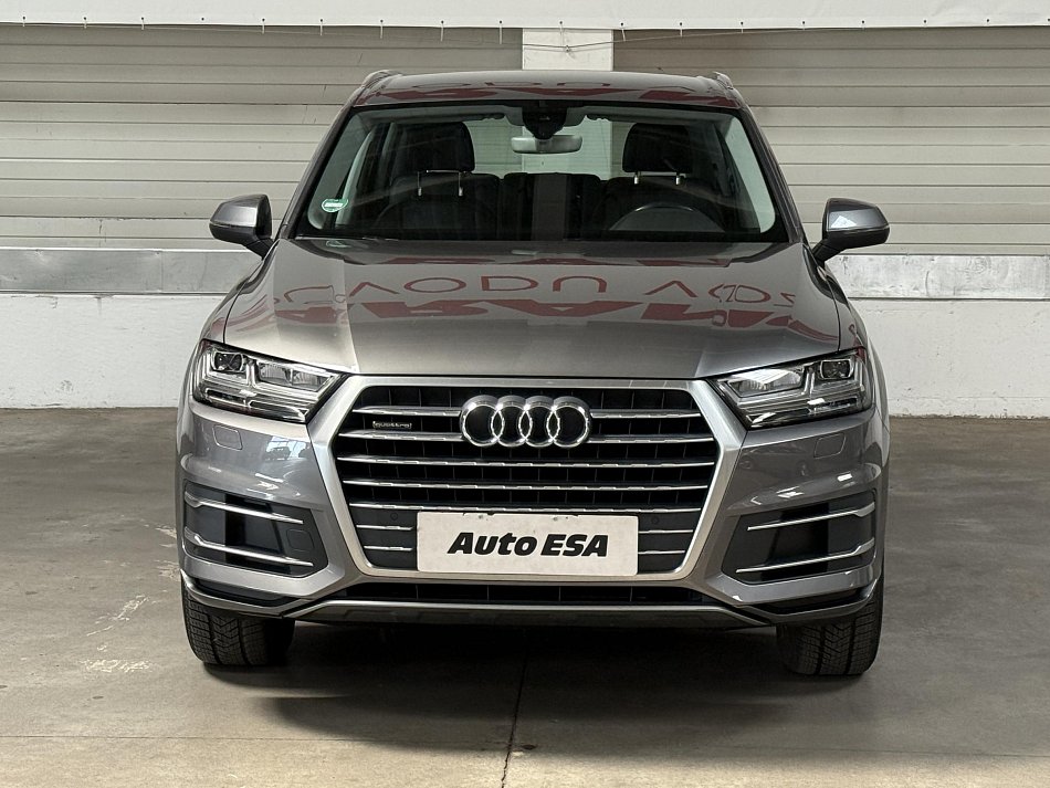 Audi Q7 3.0TDi  Quattro
