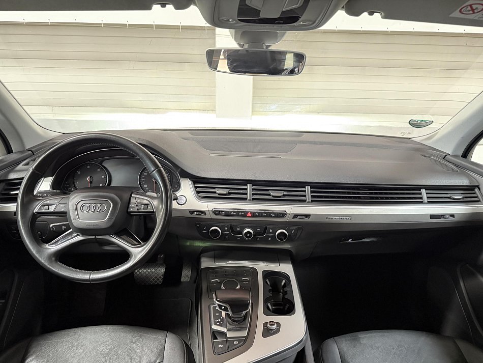 Audi Q7 3.0TDi  Quattro