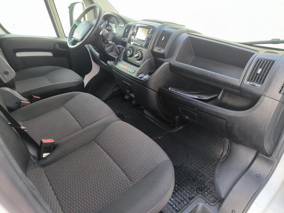 Peugeot Boxer 2.2HDi Active L2H2