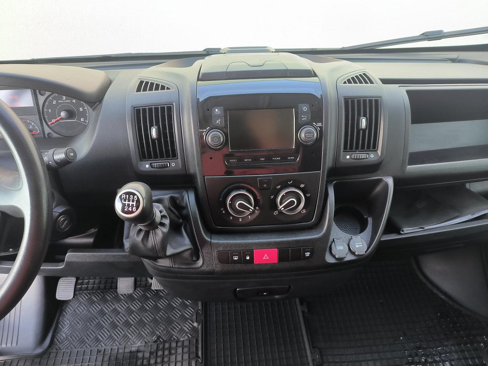 Peugeot Boxer 2.2HDi Active L2H2