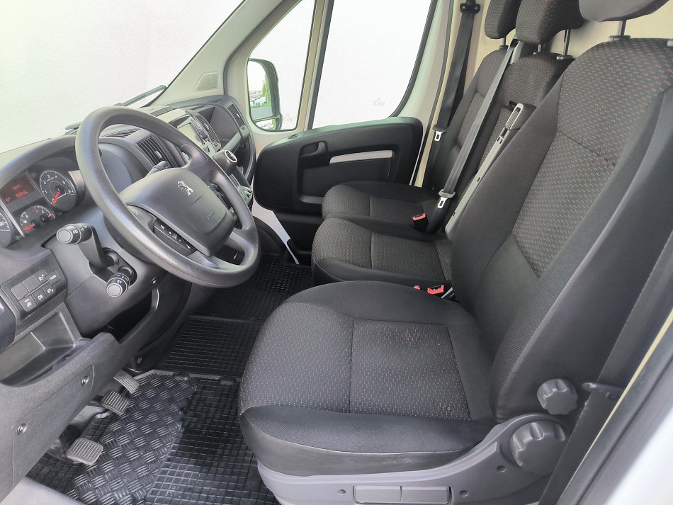 Peugeot Boxer 2.2HDi Active L2H2