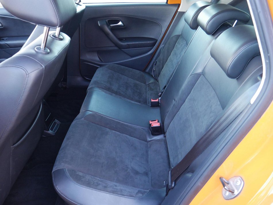 Volkswagen Polo 1.6 TDi CROSS