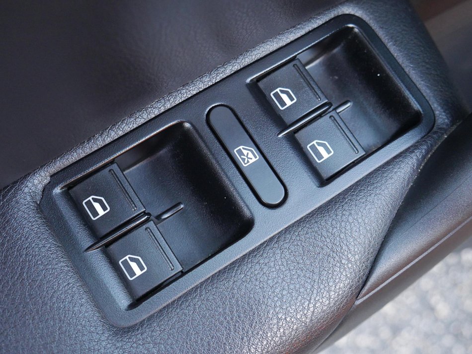 Volkswagen Polo 1.6 TDi CROSS