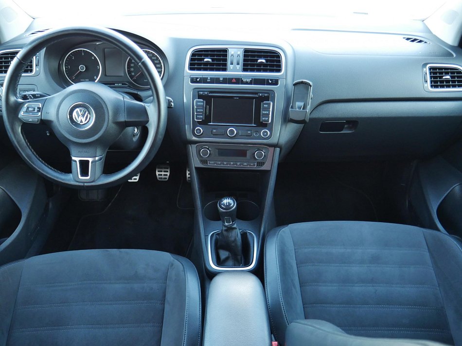 Volkswagen Polo 1.6 TDi CROSS
