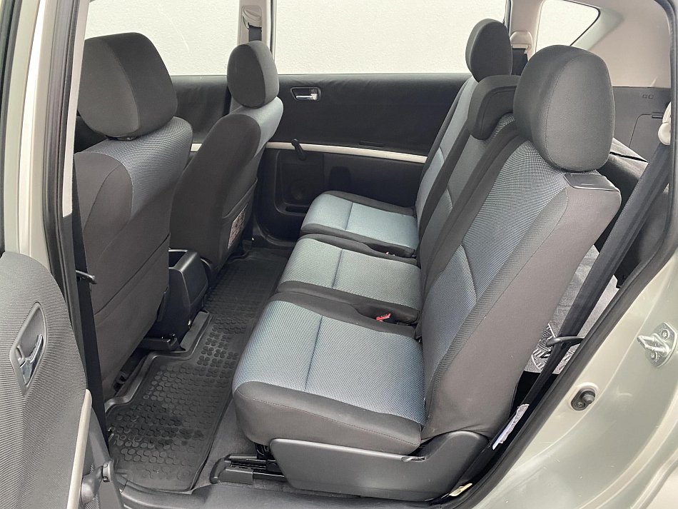 Toyota Corolla Verso 1.6i 