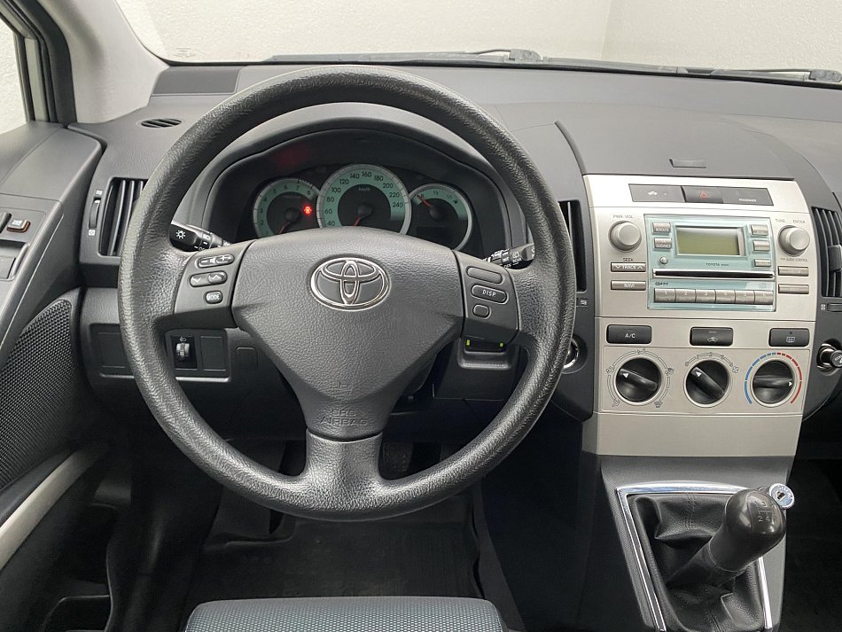 Toyota Corolla Verso 1.6i 