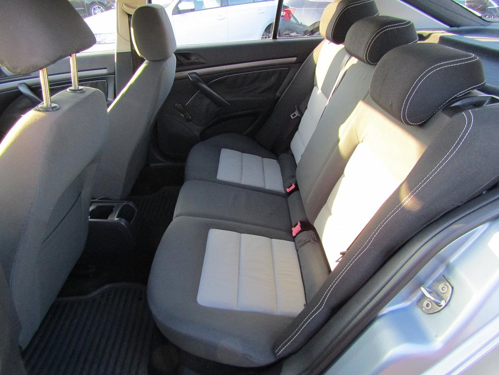 Škoda Octavia II 1.6MPi 