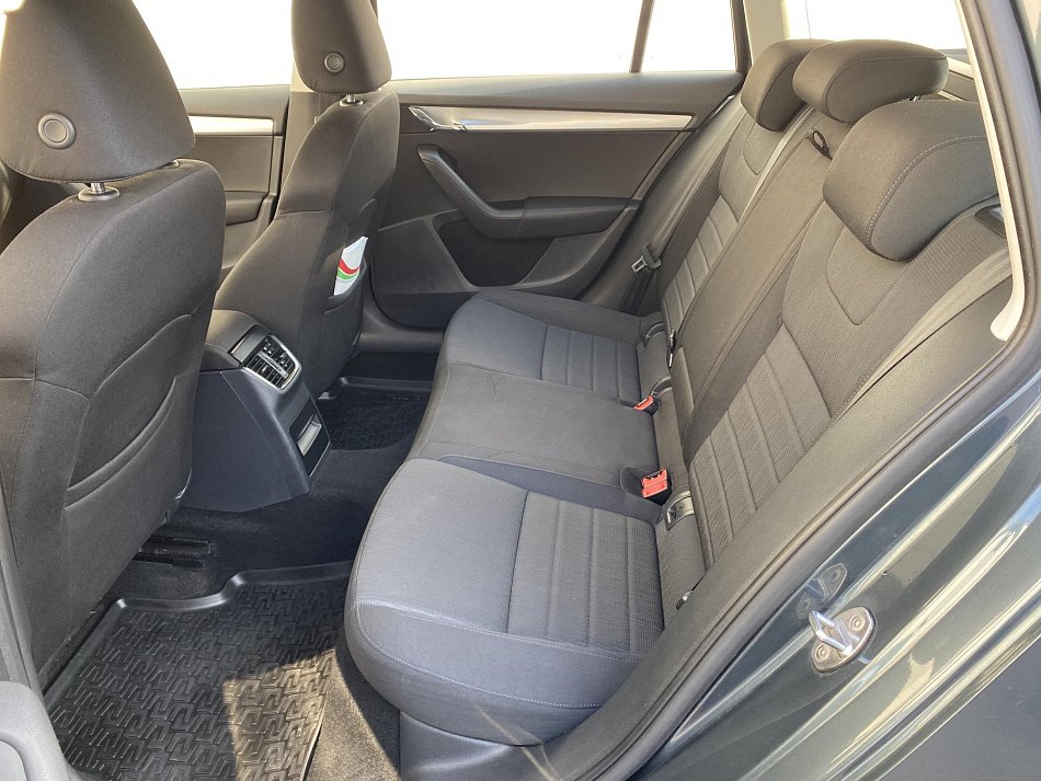 Škoda Octavia III 1.6 TDi Style