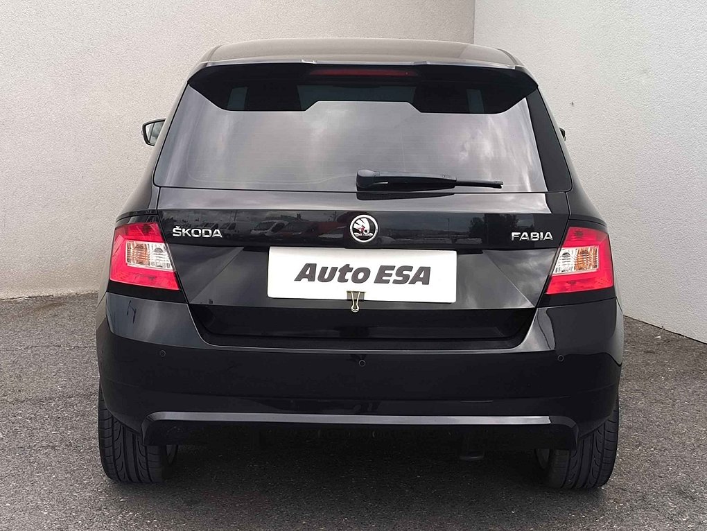 Škoda Fabia III 1.0 TSi Monte Carlo