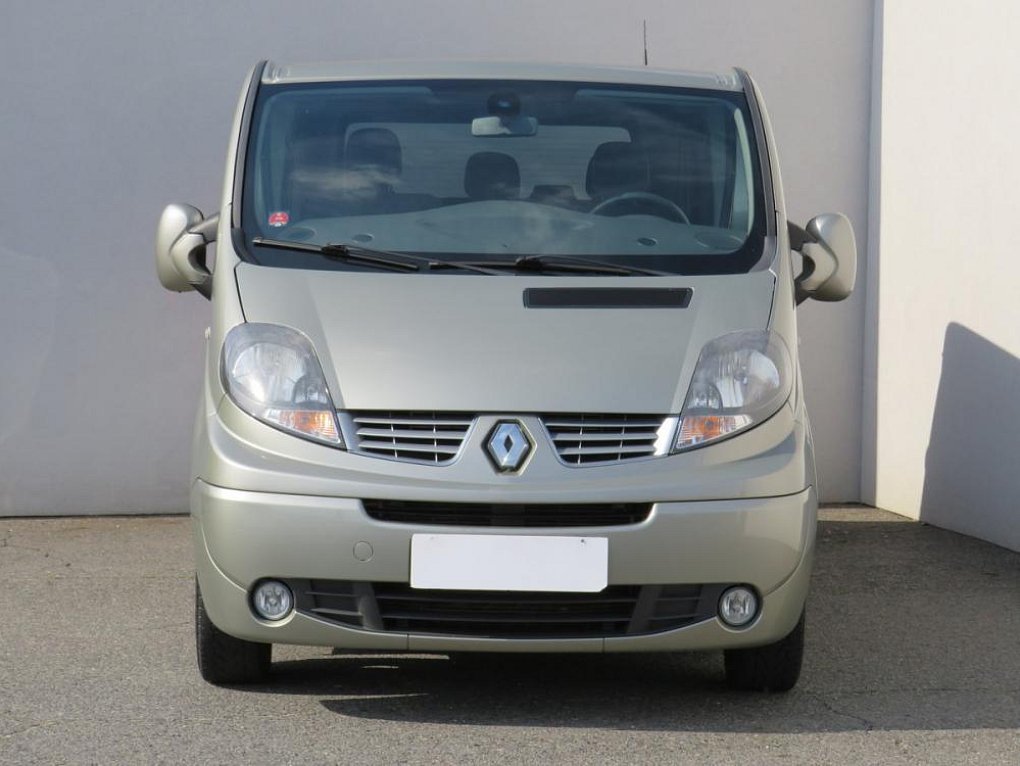 Renault Trafic 2.5DCi 