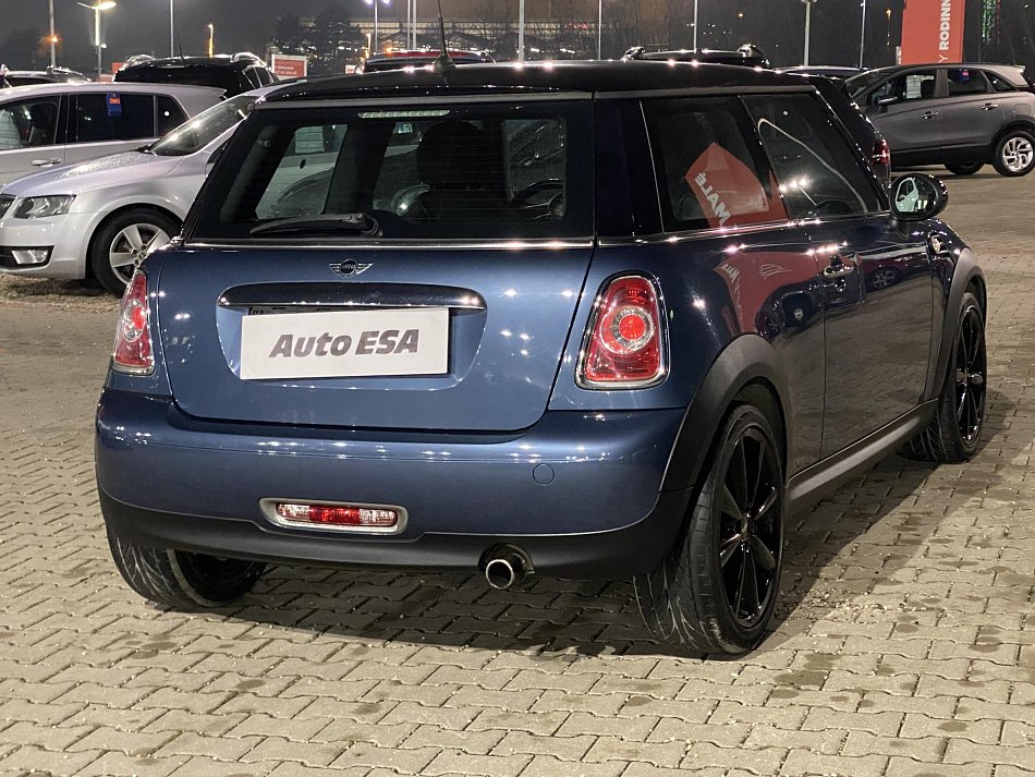 Mini Cooper 1.6i 