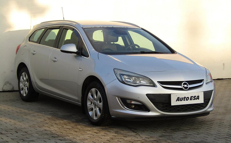 Opel Astra 1.6CDTI 