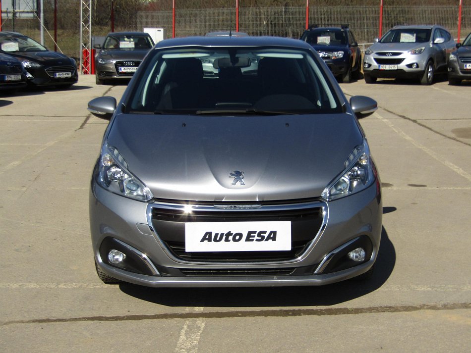 Peugeot 208 1.2 PT 