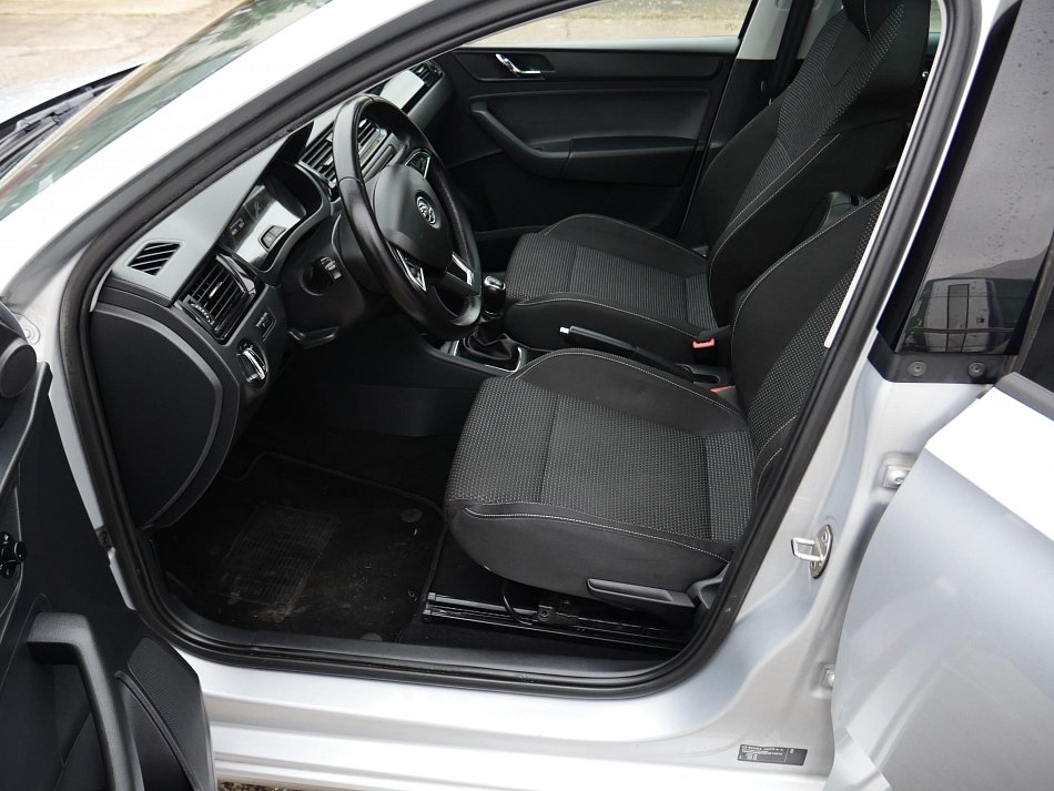 Škoda Rapid 1.2 TSi Sport