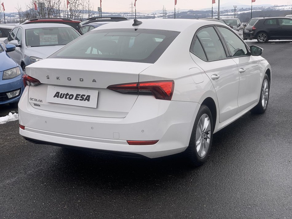 Škoda Octavia IV 2.0 TDi Ambition