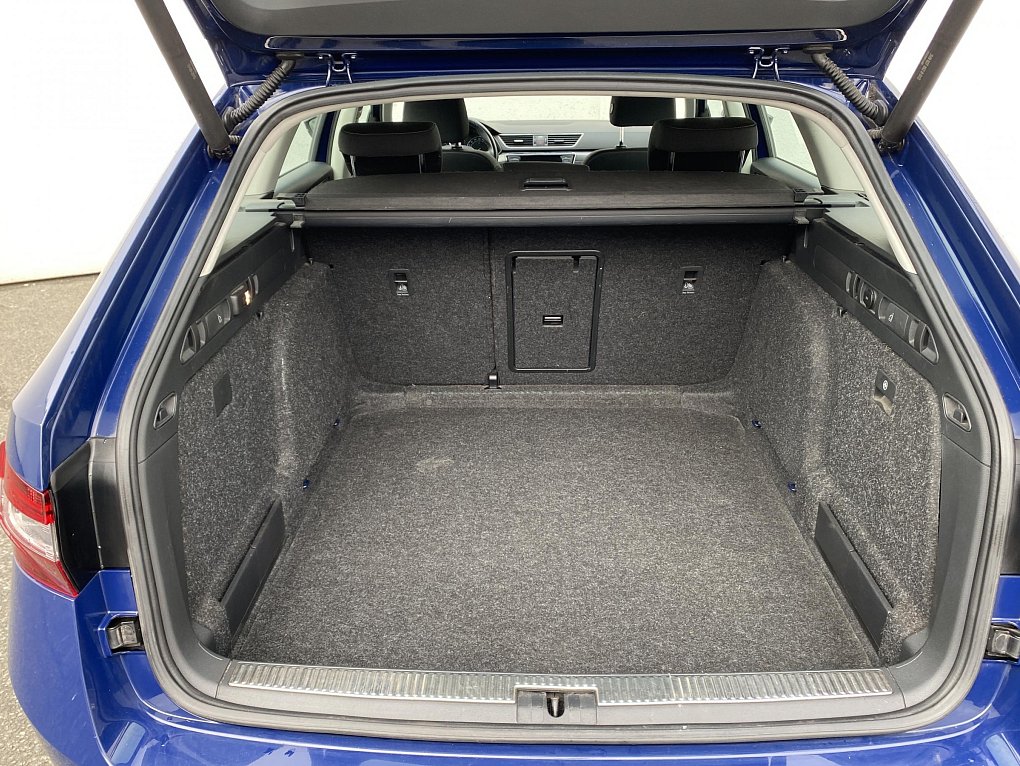 Škoda Superb III 2.0 TDI  4x4