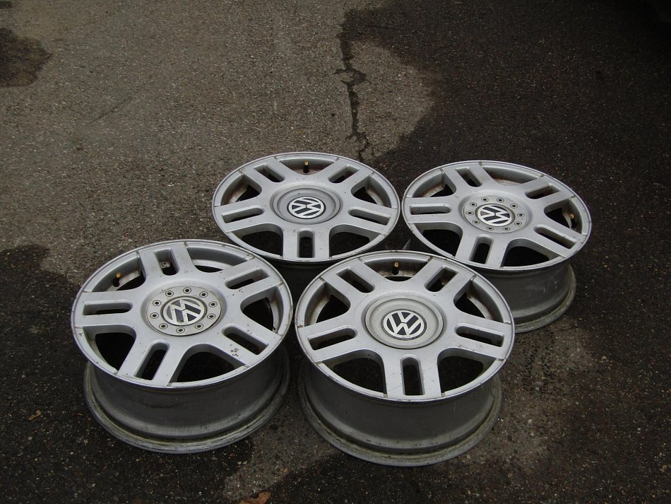 Volkswagen Passat 2.0TDi 