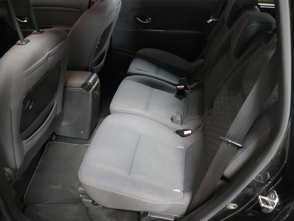 Renault Scénic 1.9dCi  7míst