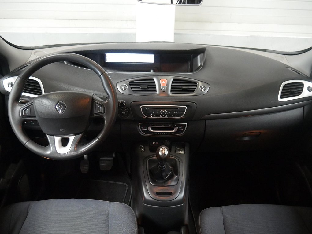 Renault Scénic 1.9dCi  7míst