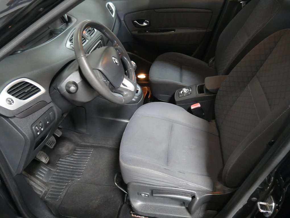 Renault Scénic 1.9dCi  7míst