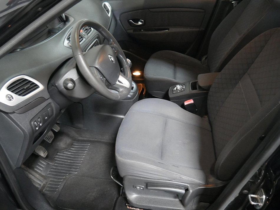 Renault Scénic 1.9dCi  7míst