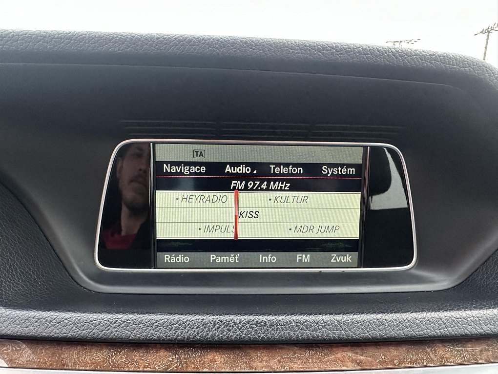 Mercedes-Benz Třída E 2.2CDi 