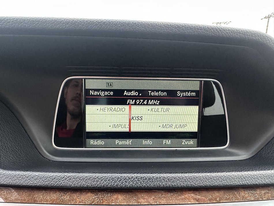 Mercedes-Benz Třída E 2.2CDi 