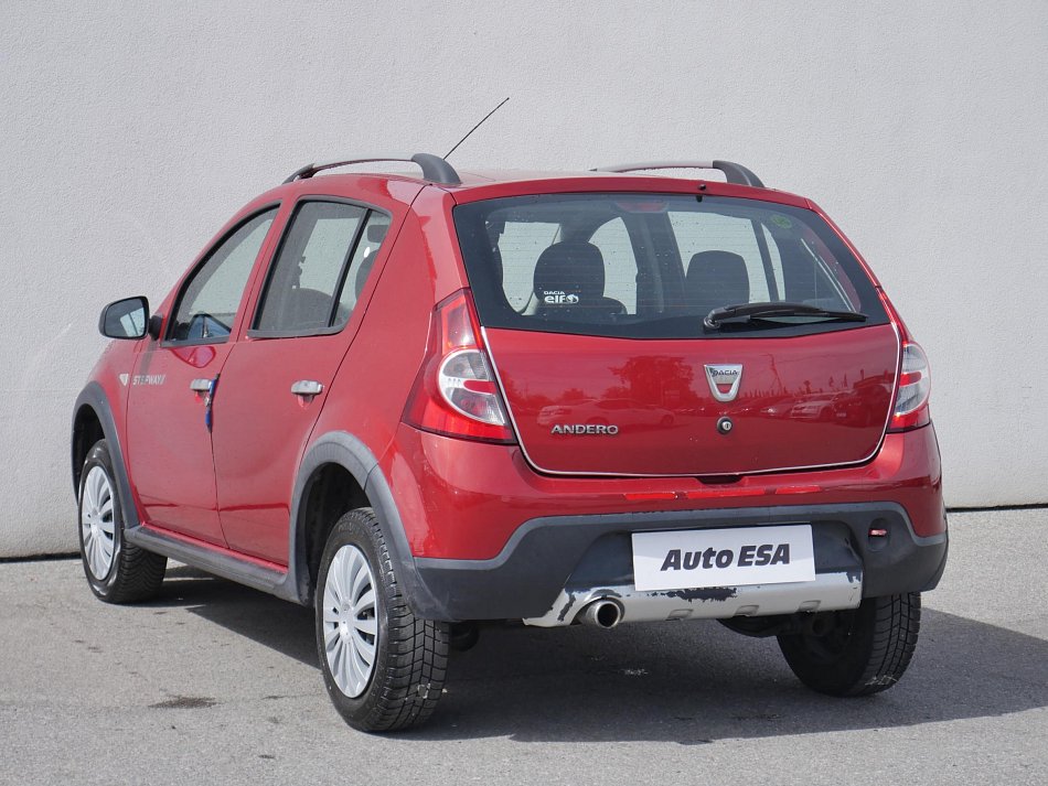 Dacia Sandero 1.6i 