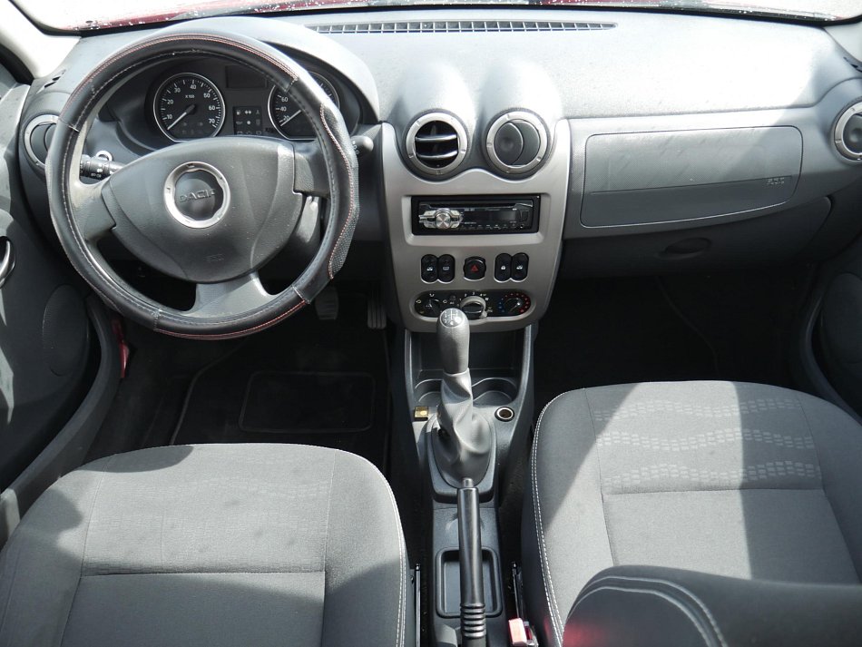 Dacia Sandero 1.6i 