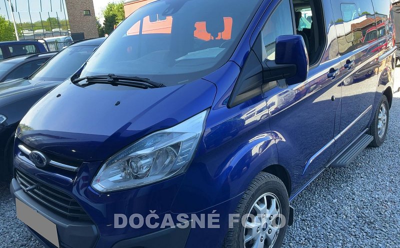 Ford Tourneo Custom 2.2TDCi Titanium L1H1