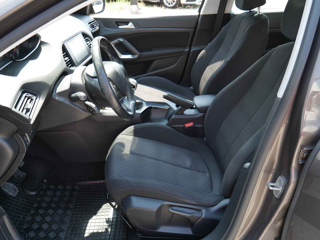 Peugeot 308 1.6 HDI 