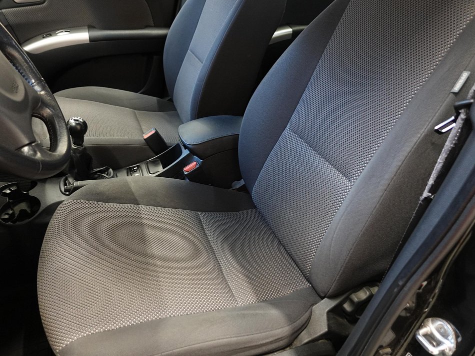 Kia Sportage 2.0i  4x4