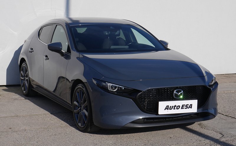 Mazda 3 2.0i 
