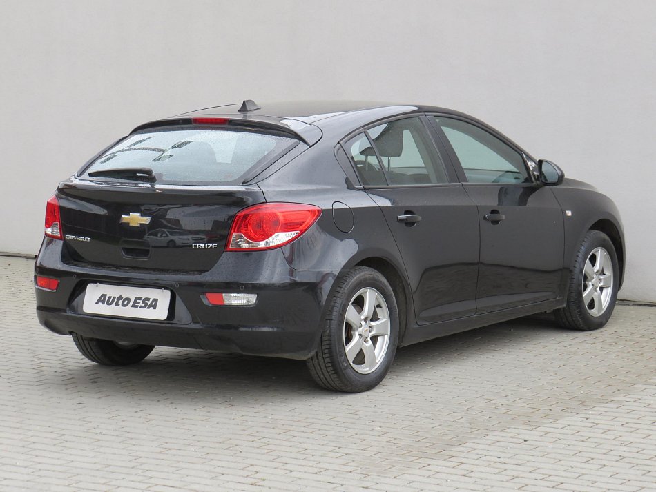 Chevrolet Cruze 1.8 16V 