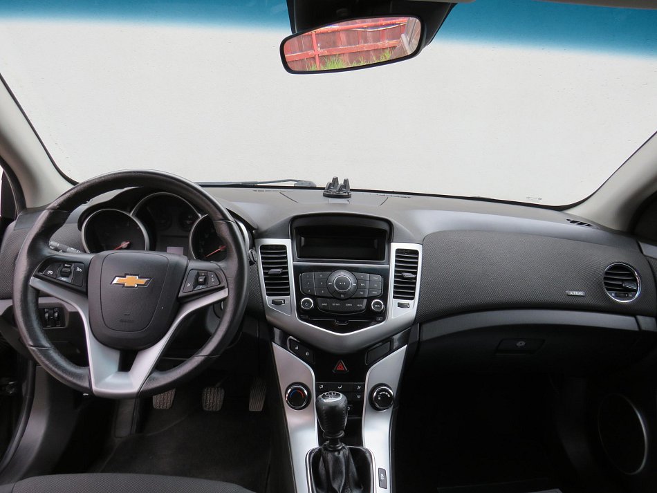 Chevrolet Cruze 1.8 16V 