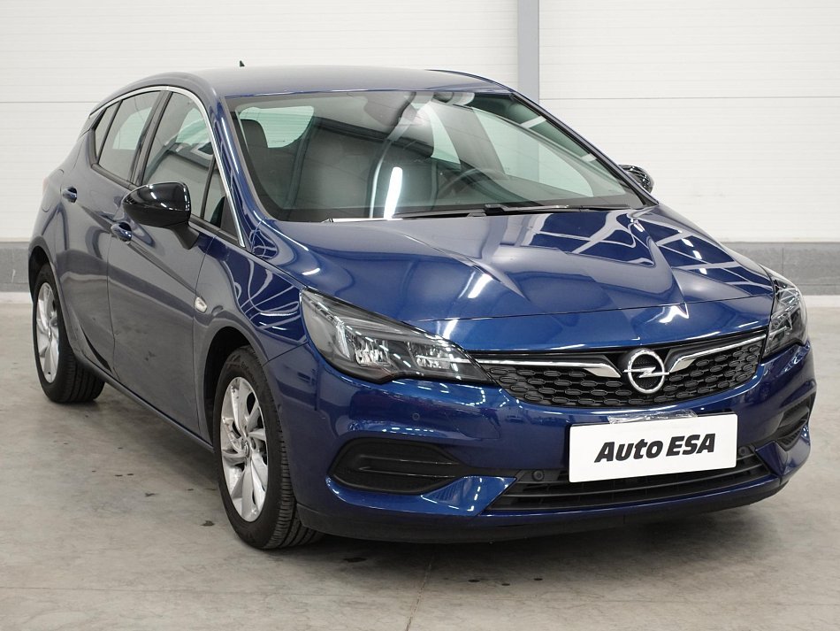 Opel Astra 1.2T 