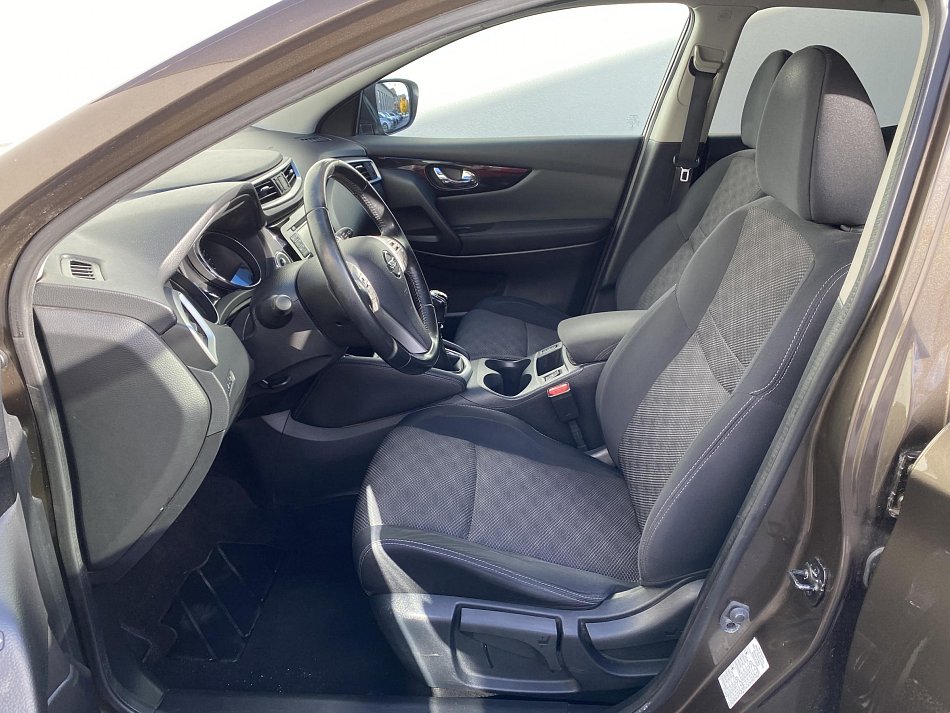 Nissan Qashqai 1.2 DiG-T N-Connecta